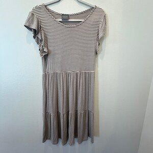 Olivia Rae Women’s Striped Tiered Dress Flutter Sleeves Scoop Neck Elastic Large